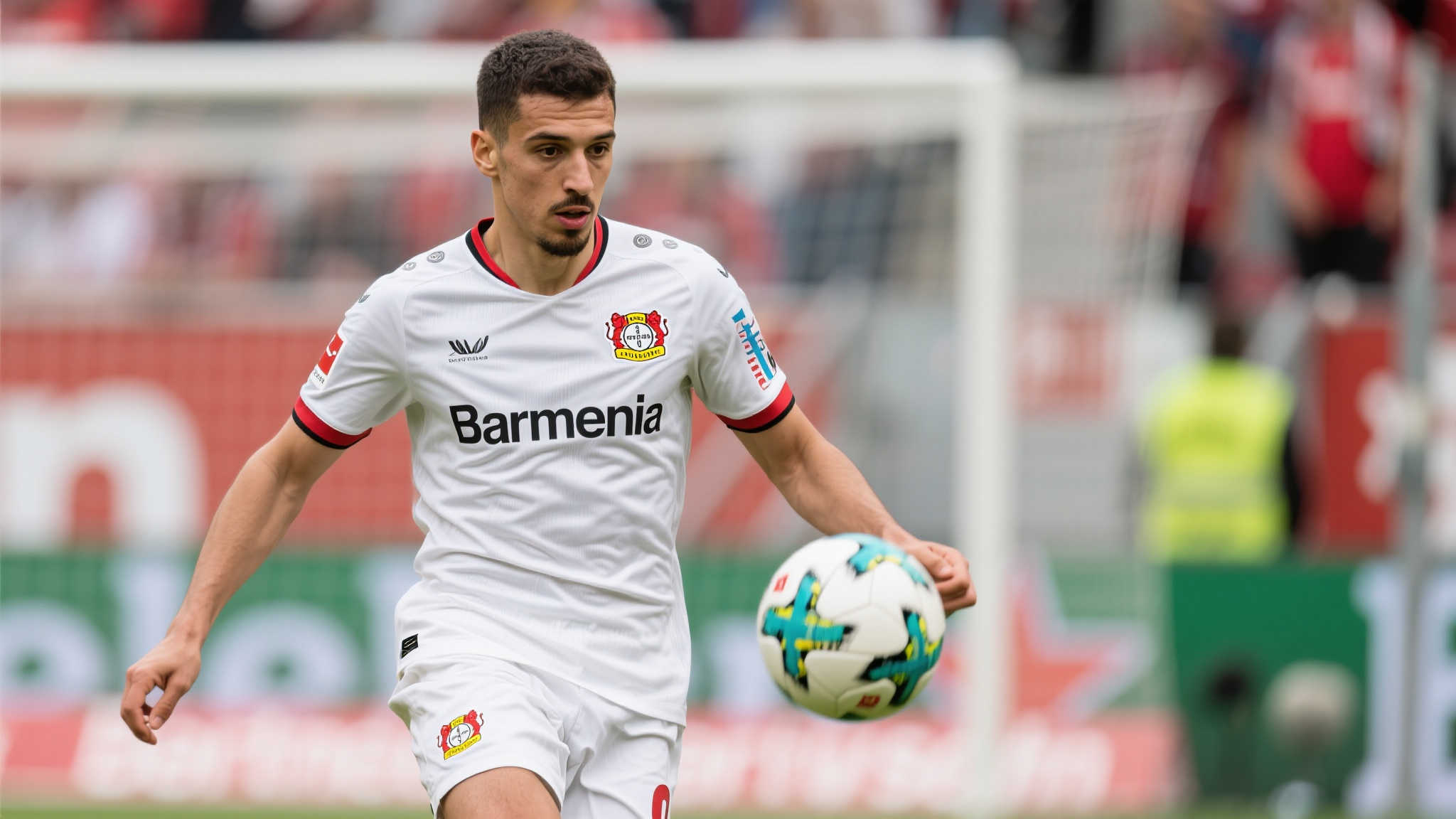 在当今的足坛，中场位置的重要性不言而喻。而扎卡作为